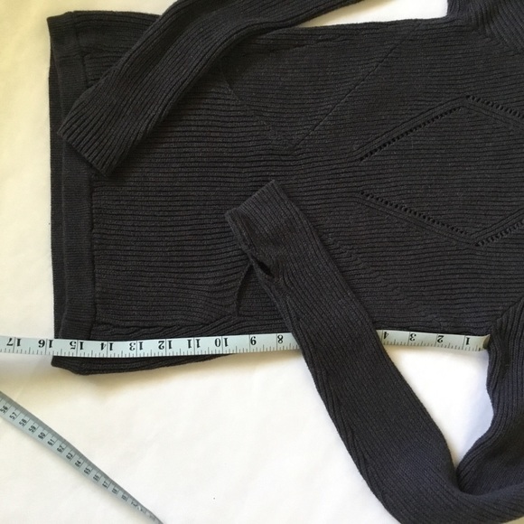 𝅺Lululemon The Better Heathered grey sweater - Picture 5 of 6